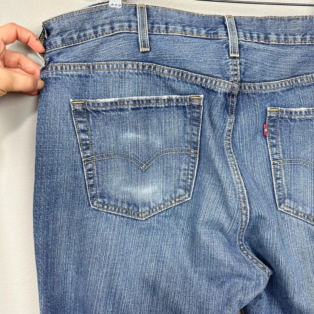 Levis measurements approx